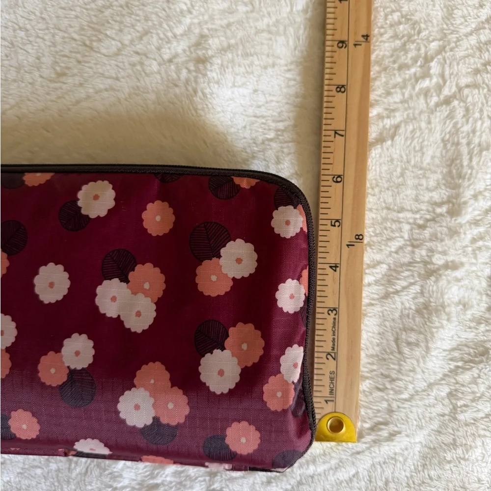 Foldable Floral Tote Bag in Burgundy - Women Bags - Picture 9 of 9
